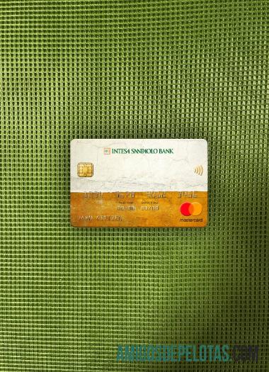 Eslovênia Intesa Sanpaolo Bank, Koper Bank Branch Mastercard Photolook Front baixar para verificação